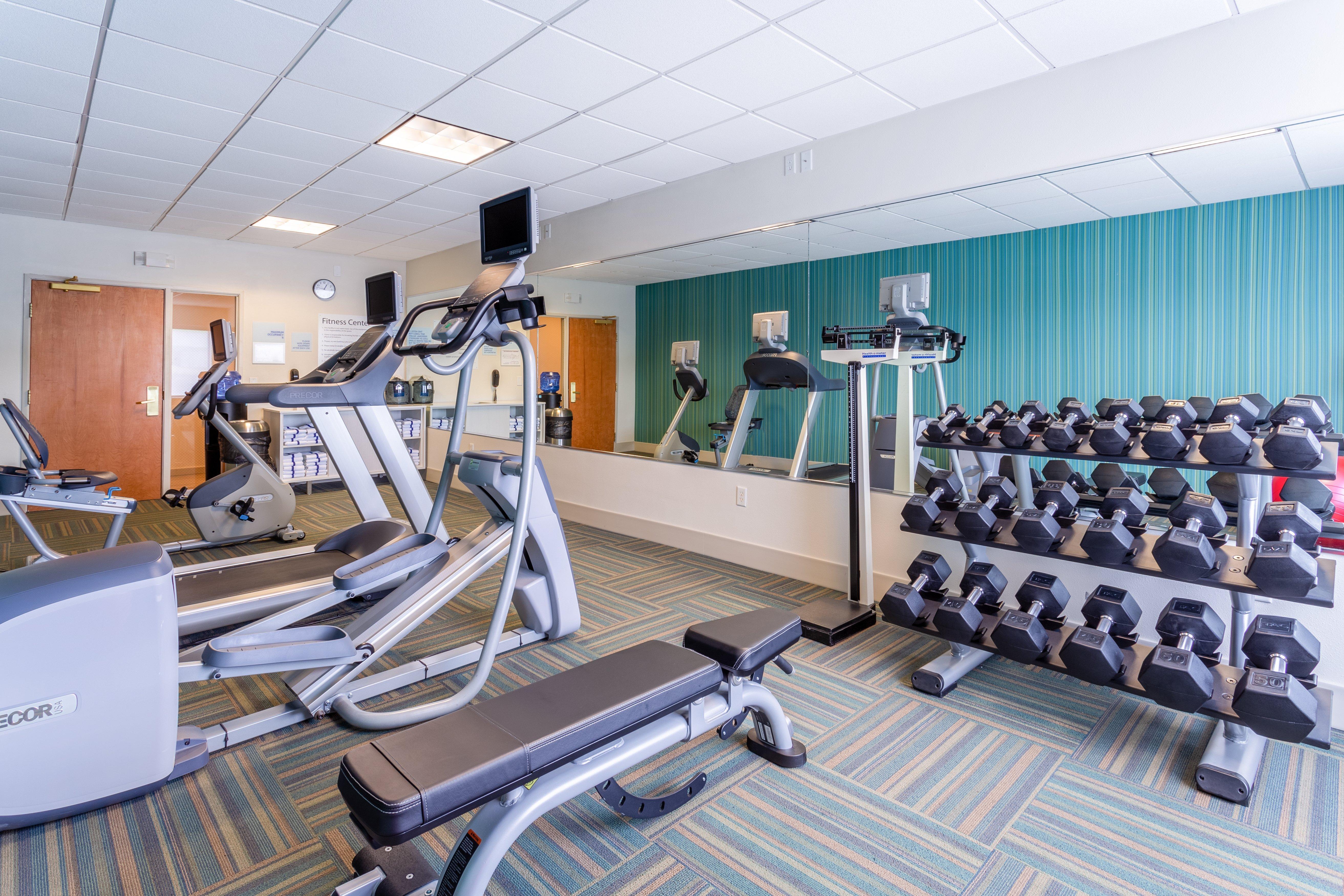 Holiday Inn Express & Suites Cedar Falls Eksteriør bilde