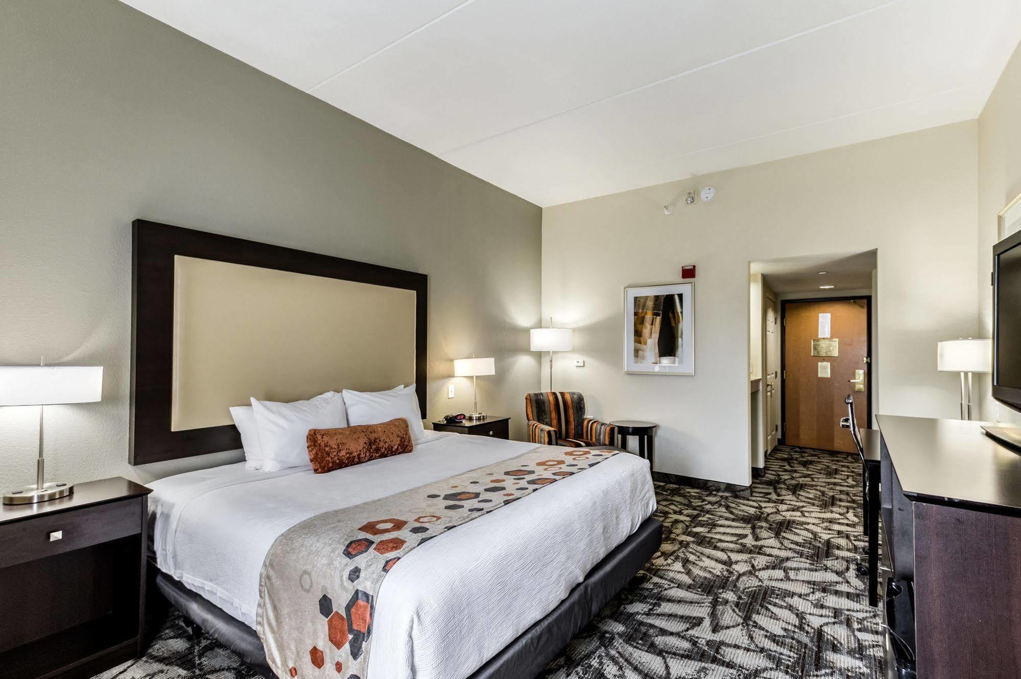 Holiday Inn Express & Suites Cedar Falls Eksteriør bilde